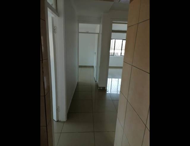 8 BEDROOM HOUSE FOR SALE IN CLAIRE ESTATE